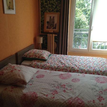 Chambre Chez L'Habitant Sur Petite Place Reims Buitenkant foto